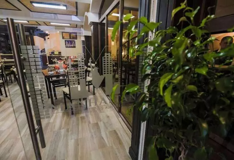 هتل Y Restaurante Manhattan