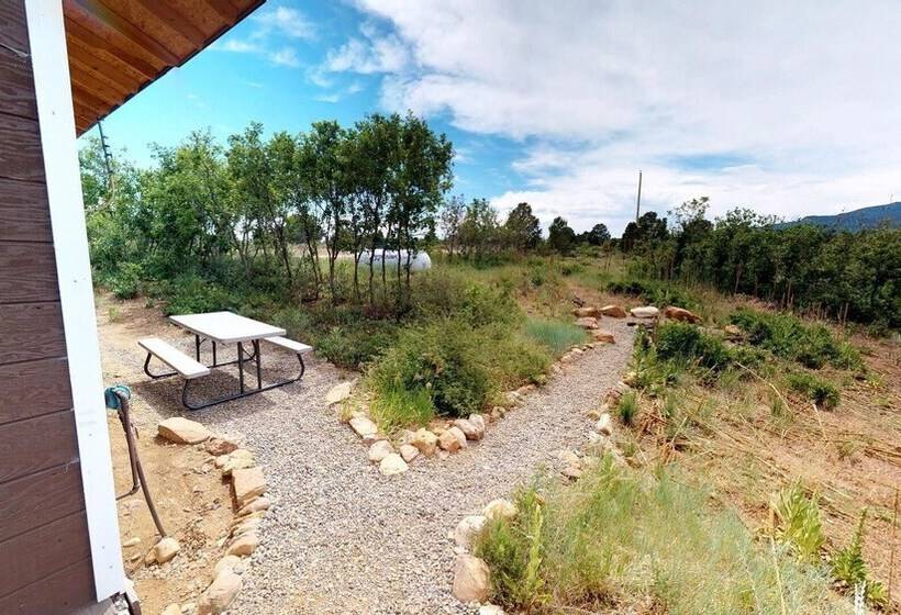 Mountain Ranch Cabin Stunning