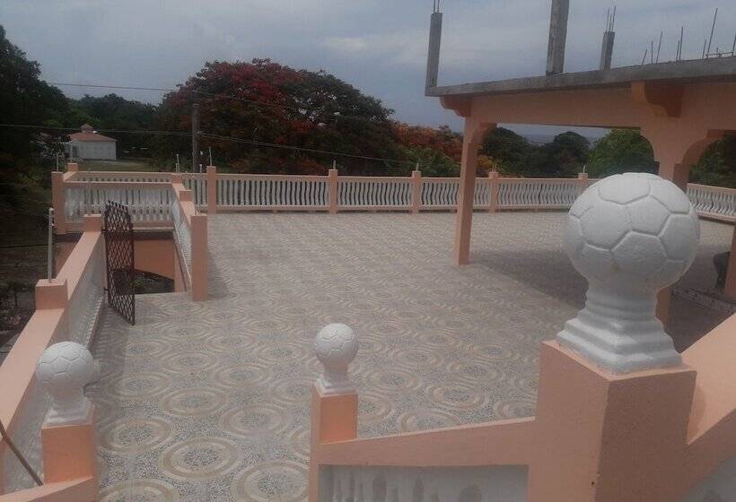 پانسیون Albevel Fair View Complex