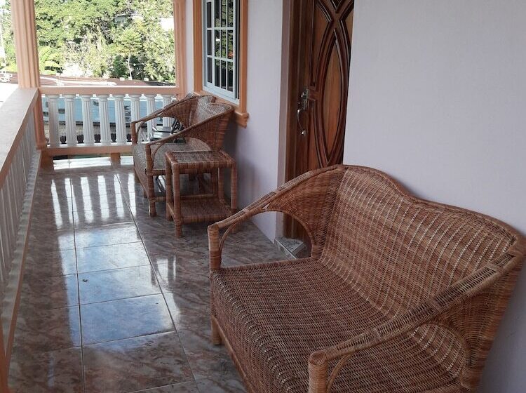 پانسیون Albevel Fair View Complex