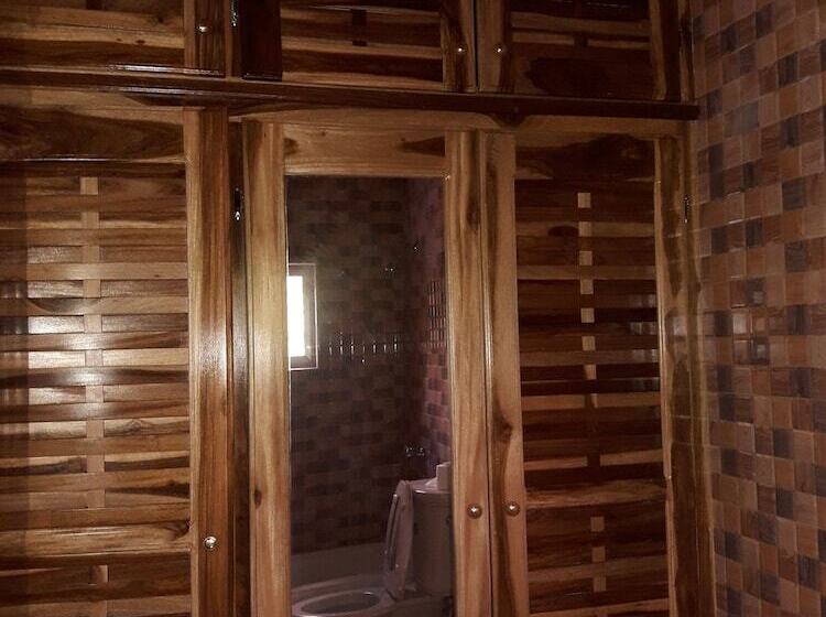 پانسیون Albevel Fair View Complex