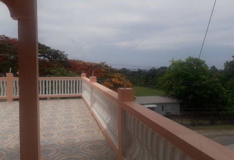 پانسیون Albevel Fair View Complex