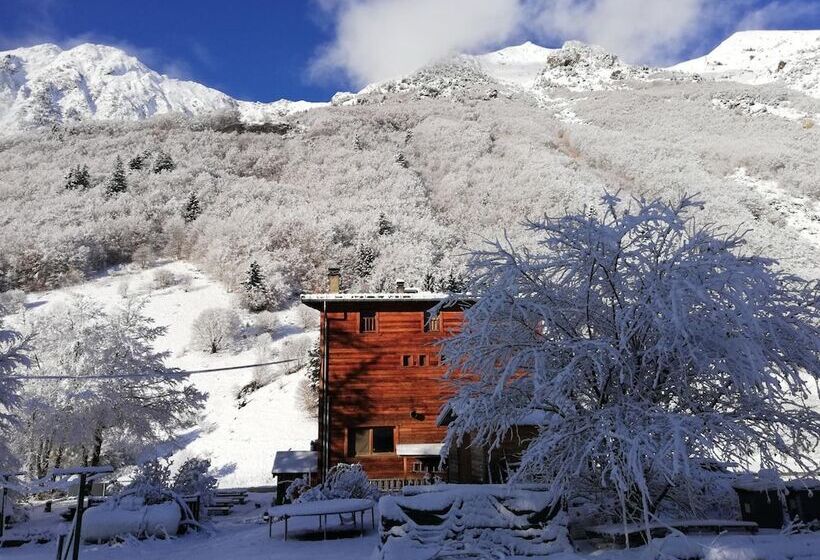 Pensionat Gite   Auberge Le Chamois
