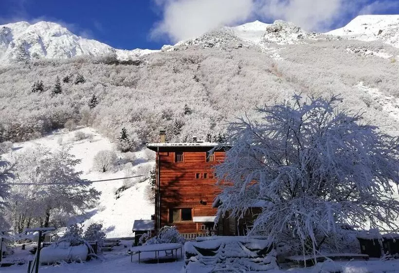 ペンション Gite   Auberge Le Chamois