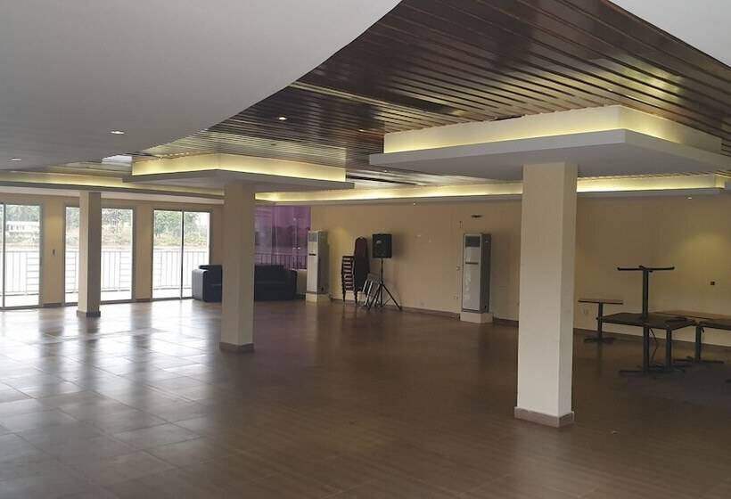 Riverside Resort Villas