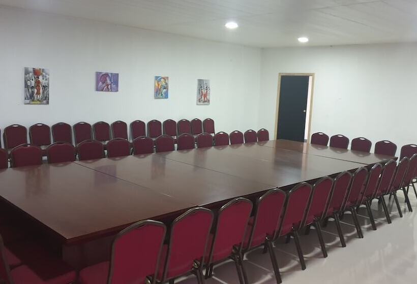 Riverside Resort Villas