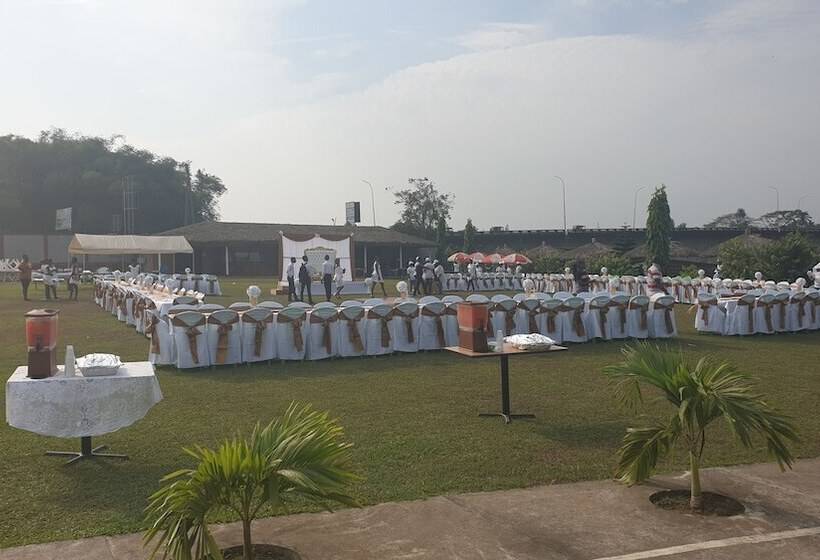 Riverside Resort Villas