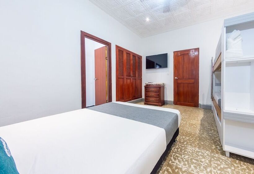 هاستل Ayenda Casa Roman