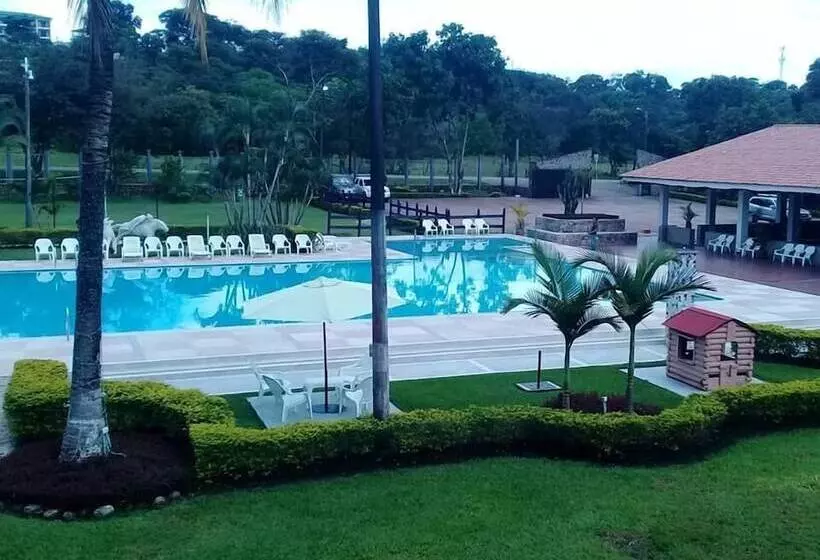 Hotelli Campestre Aguamaco