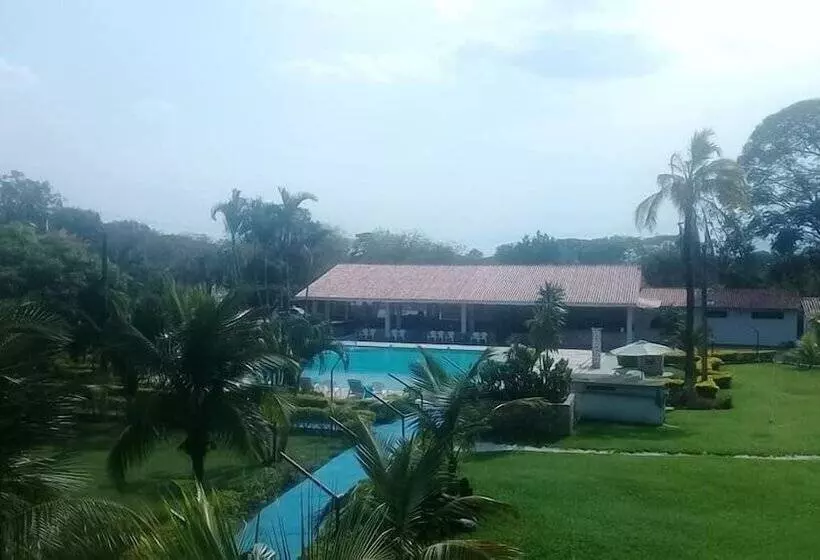 Hotelli Campestre Aguamaco