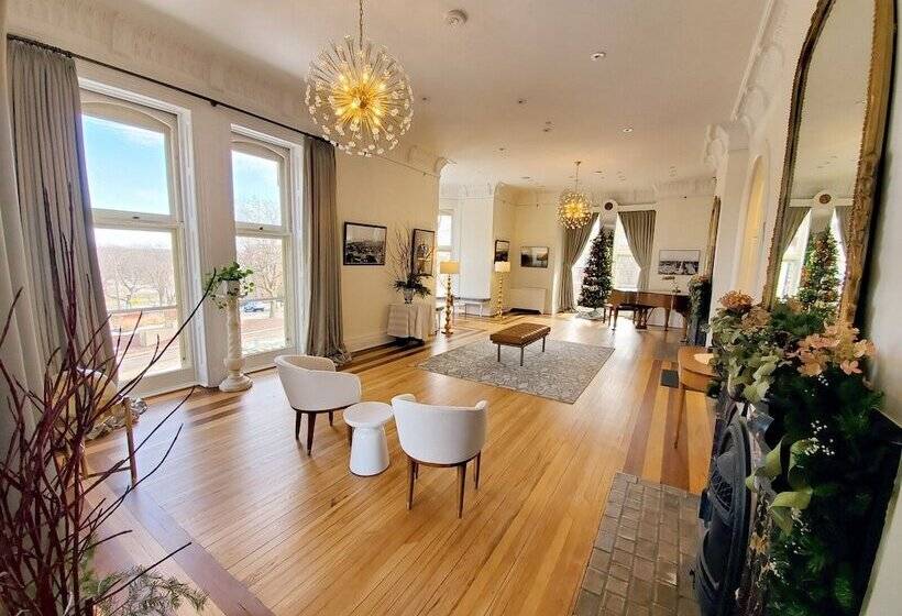 فندق Governor S Mansion Inn