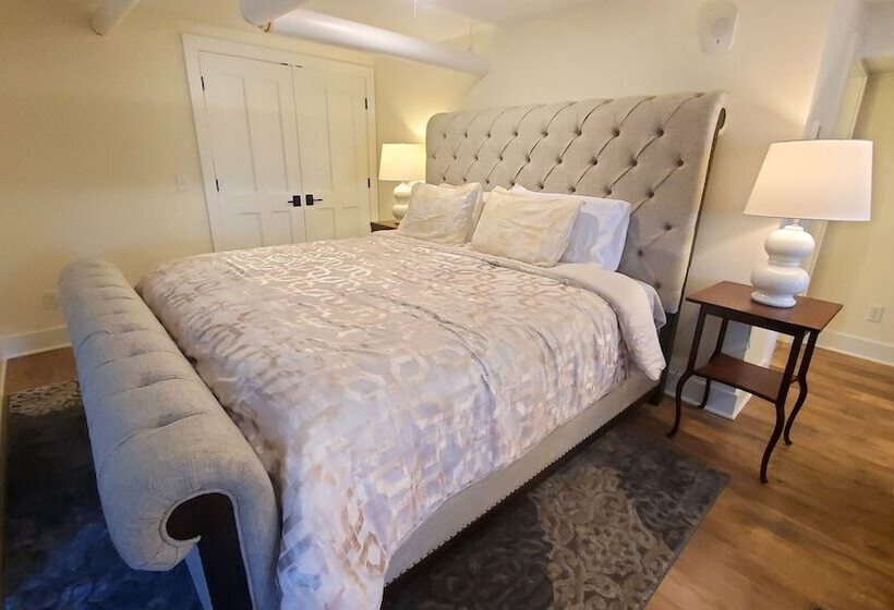 فندق Governor S Mansion Inn