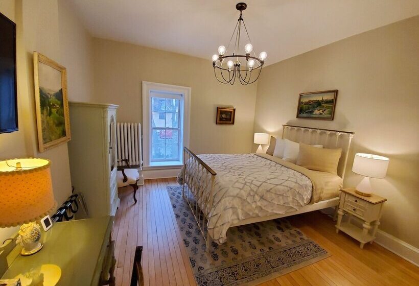 فندق Governor S Mansion Inn