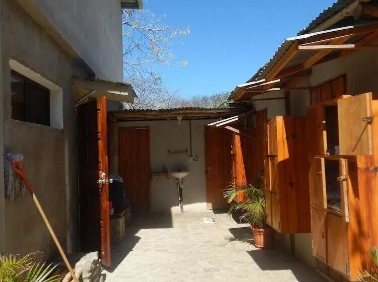 ホテル Hostal Cafecerveza