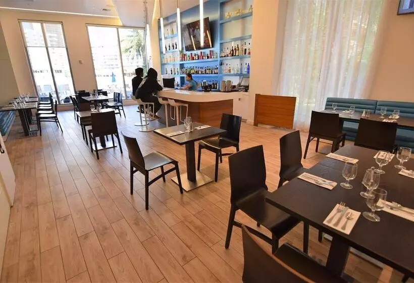 Hotelli Ocean & Bay View Residence 1 Bed 1 Bath @ Beachwalk