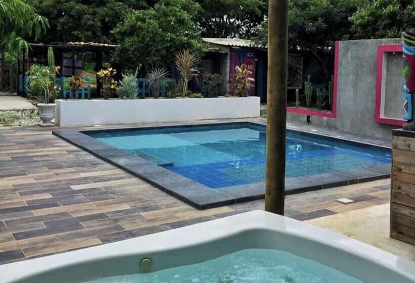 هتل Paraiso Lounge Santa Marta