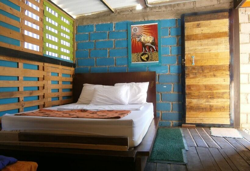 هتل Paraiso Lounge Santa Marta