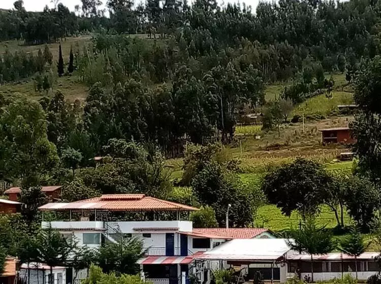 هتل Posada De Llimbe