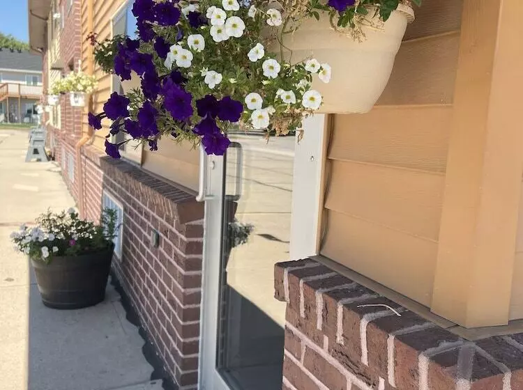 Hotelli Victorian Inn