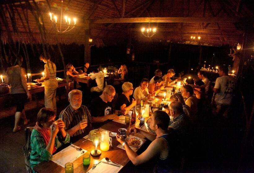 Inotawa Expeditions Amazon House Hostel