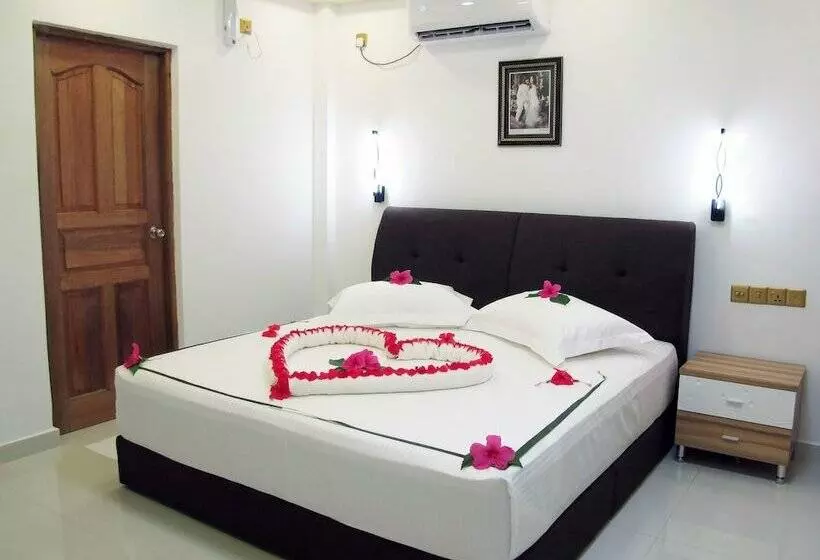 پانسیون Sea Star Diving