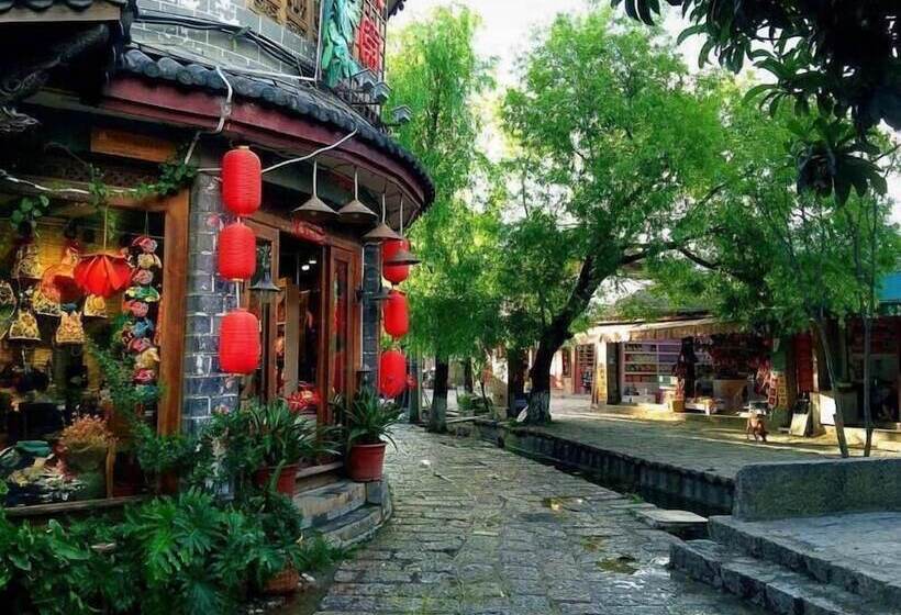 פנסיון Ueno Villa