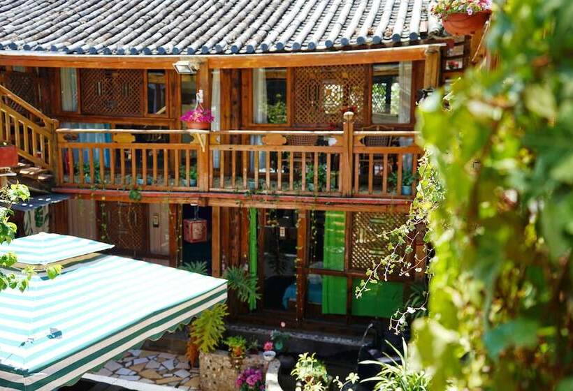 פנסיון Ueno Villa