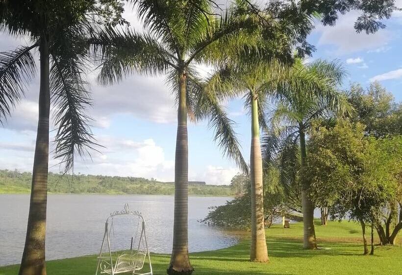 استراحتگاه Punta Arena