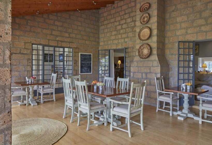 Soames Hotel & Jack S Bar