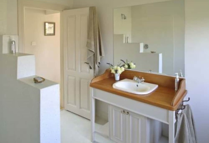 Soames Hotel & Jack S Bar