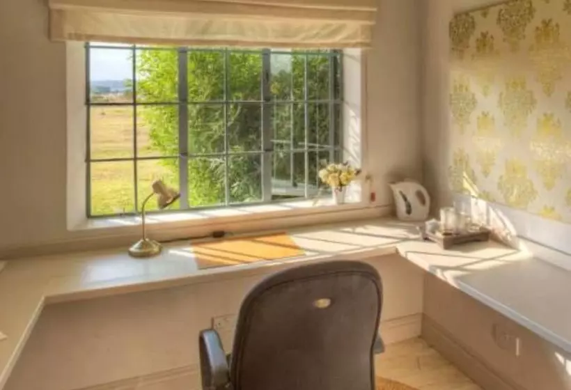 Soames Hotel & Jack S Bar