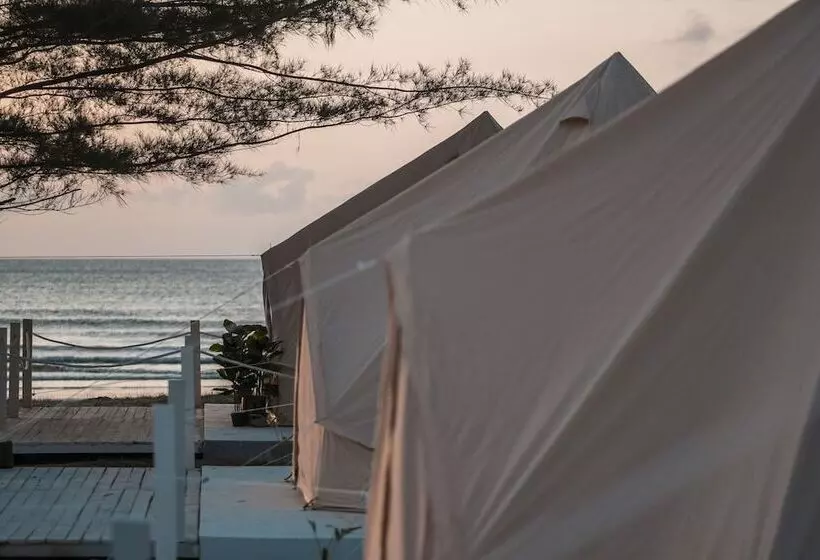 Hotelli Cabana Retreat   Glamping