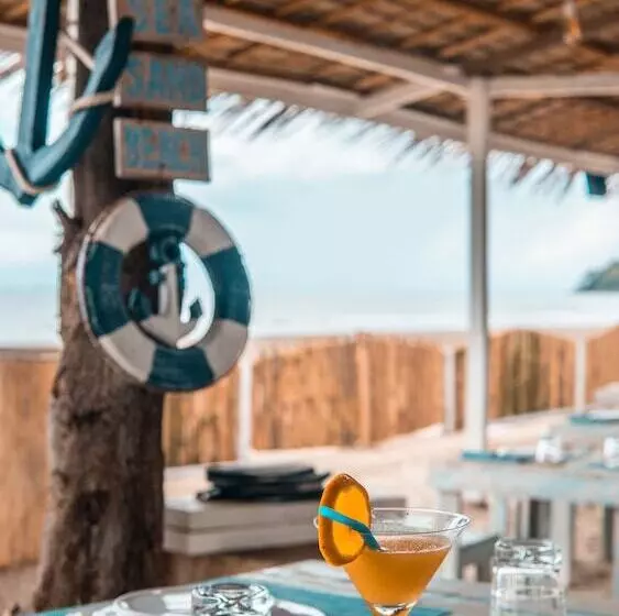 Hotelli Cabana Retreat   Glamping