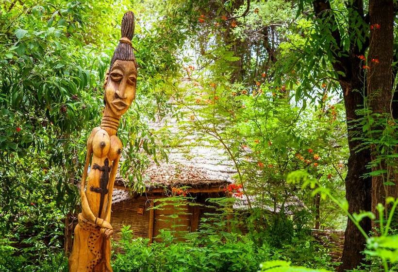 هتل Campement Solidaire De Badian