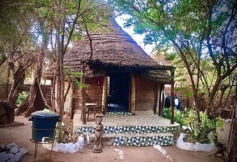 هتل Campement Solidaire De Badian