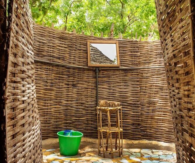 هتل Campement Solidaire De Badian