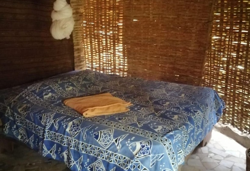 هتل Campement Solidaire De Badian