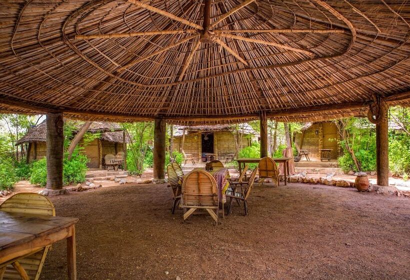 هتل Campement Solidaire De Badian