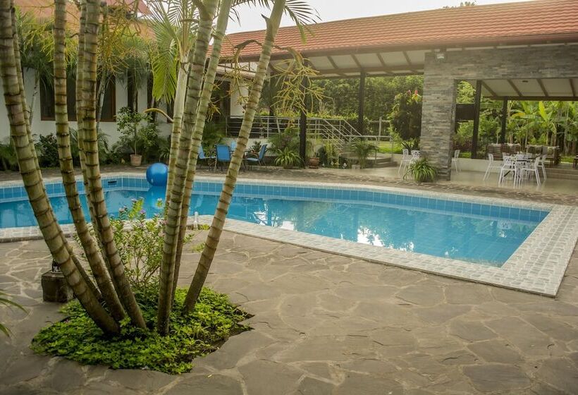 ホテル Colina De Montalva