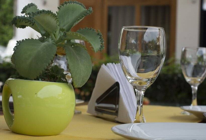 ホテル Colina De Montalva