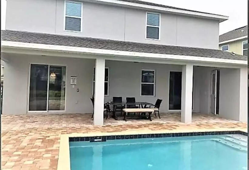 Hotelli Encore Resort At Reunion 430