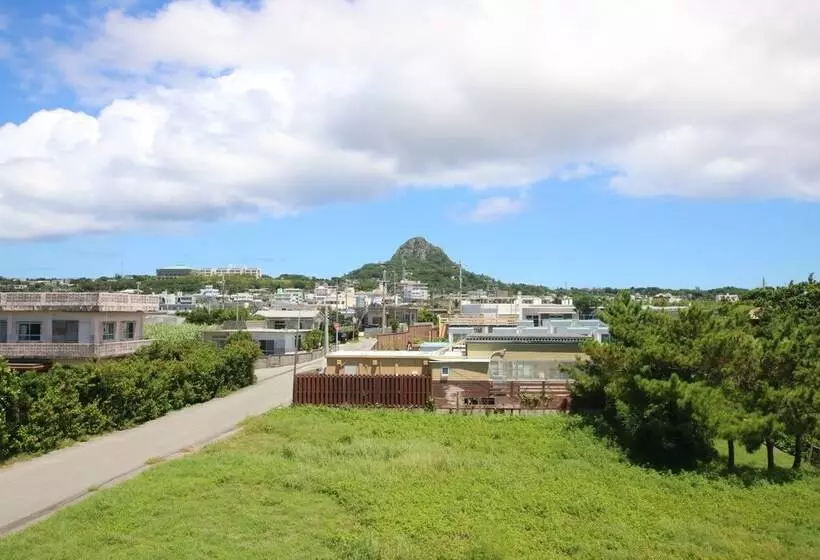 Hotelli Iejima Kokoro House