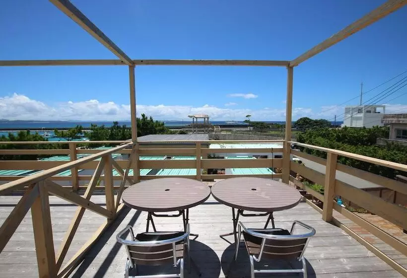 Hotelli Iejima Kokoro House