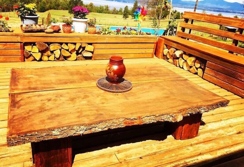 בית מלון כפרי Karibuni   Familiar Lodging & Private Spa