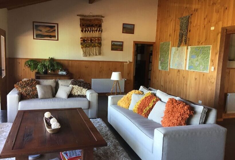 בית מלון כפרי Karibuni   Familiar Lodging & Private Spa