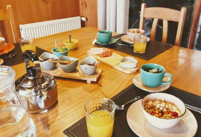 בית מלון כפרי Karibuni   Familiar Lodging & Private Spa