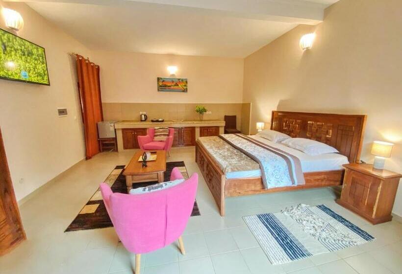 هتل La Belle Etoile & Spa