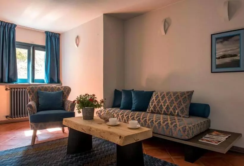 هتل La Maison Des Cèdres