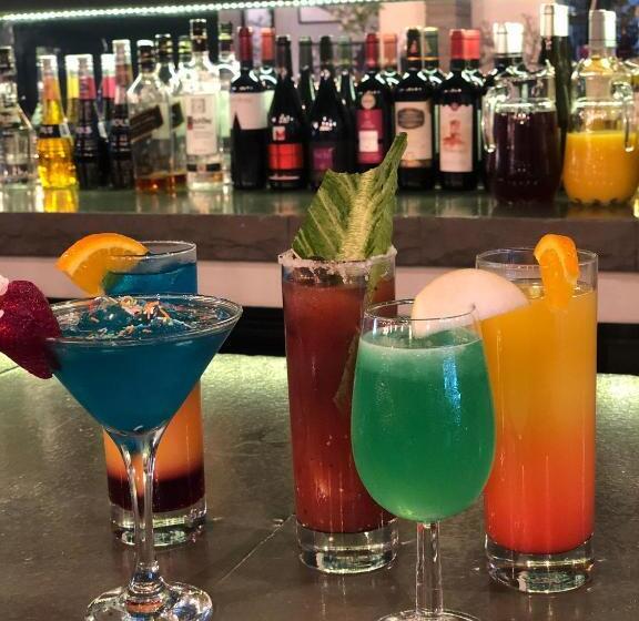 هتل La Maison Des Cèdres