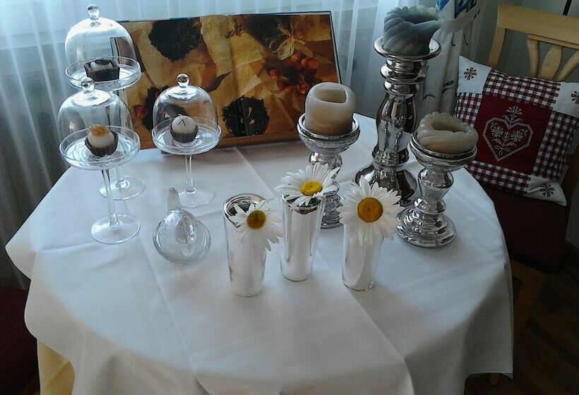 فندق Landpension Haus Ruth